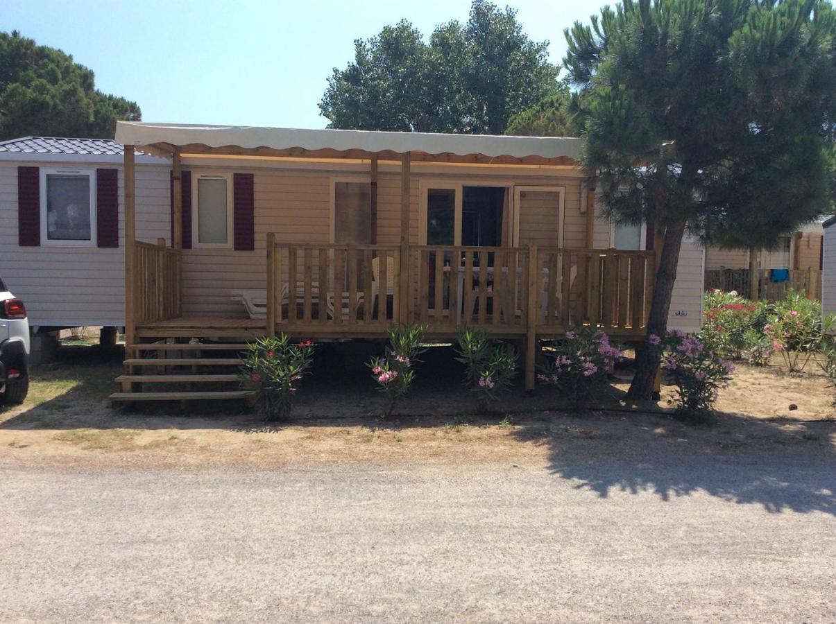 Mhvacances Louent Plusieurs Mobilhomes Dans Camping 4 Etoiles A 200M De La Plage Et Cure Thermale Canet-en-Roussillon Exterior photo