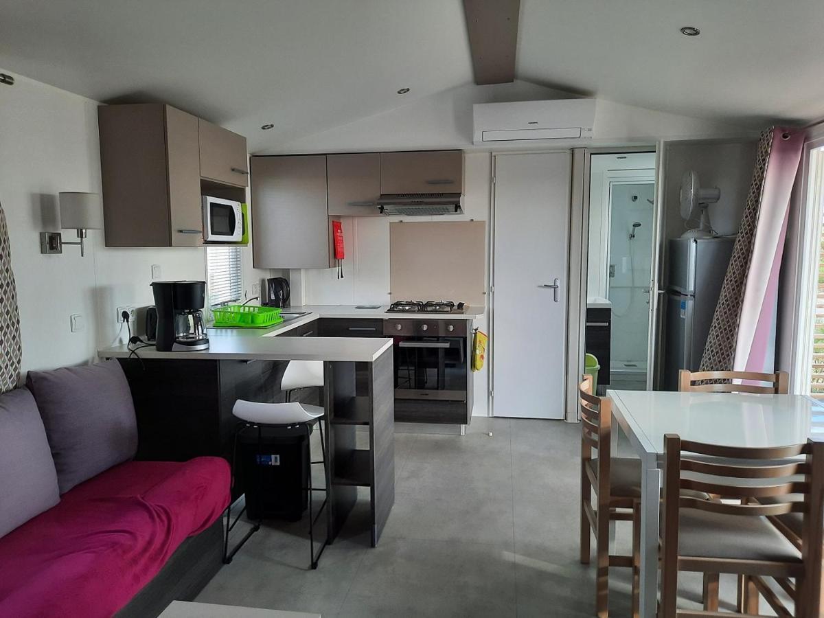 Mhvacances Louent Plusieurs Mobilhomes Dans Camping 4 Etoiles A 200M De La Plage Et Cure Thermale Canet-en-Roussillon Exterior photo
